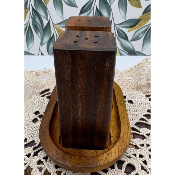 Vintage 70s Wood Salt and Pepper Set with Base - Picture 5 of 7